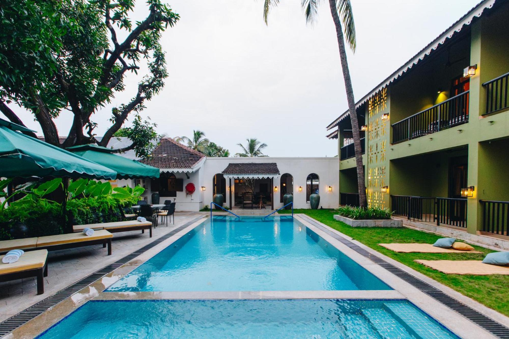 The Project Cafe And Hotel Aldona 外观 照片